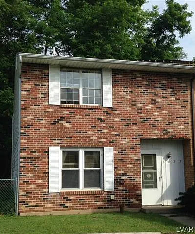 1895 Aster Rd — Photo 1