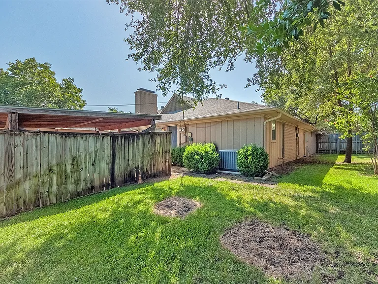 10679 Sandpiper Ln — Photo 7
