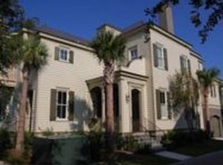 40 Perseverance St, Mount Pleasant, SC 29464