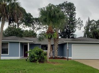 620 Rolling Hill Dr, Sebastian, FL 32958