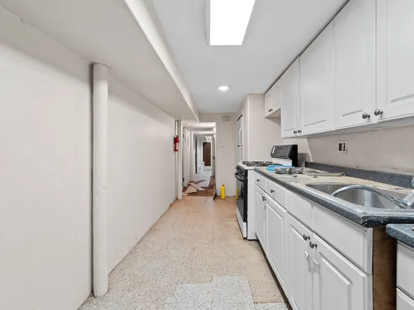 1408 Avenue L image 7 of 20