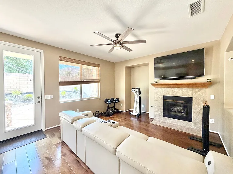 33517 Cedar Creek Ln — Photo 12