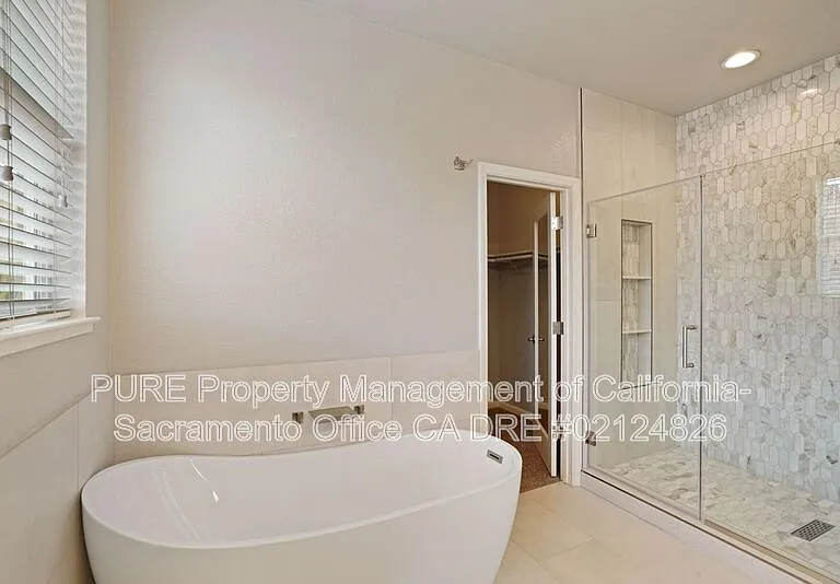 4909 Concordia Dr — Photo 31