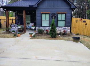 65 Magnolia St, Buchanan, GA 30113