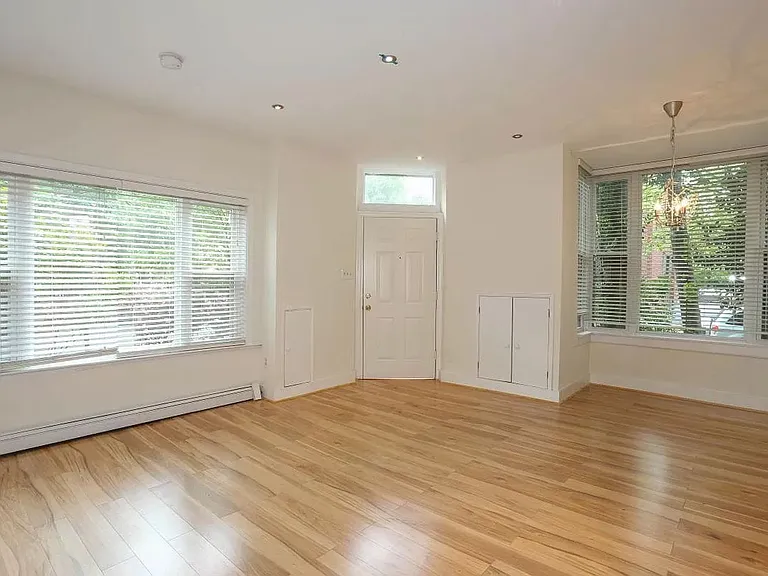 2153 Newport Pl NW — Photo 4