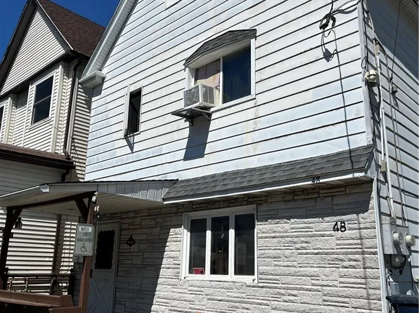 48 Warsaw St, Lackawanna, NY 14218