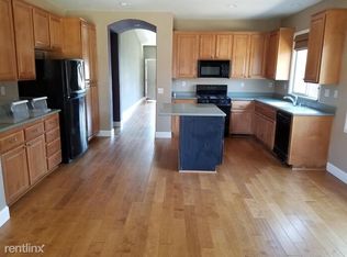 818 El Caballo Dr, Oceanside, CA 92057