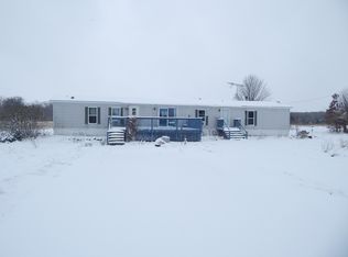 13875 Paine Ave NW, Kent City, MI 49330