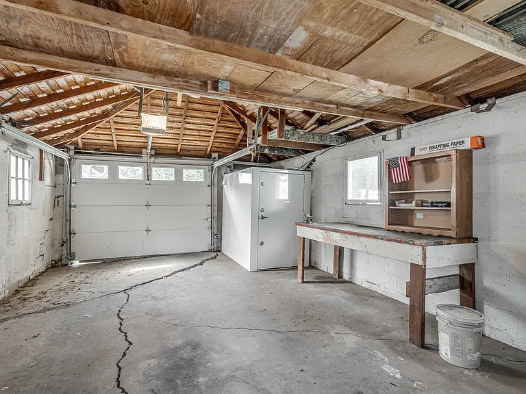 4701 N Peniel Ave — Photo 34