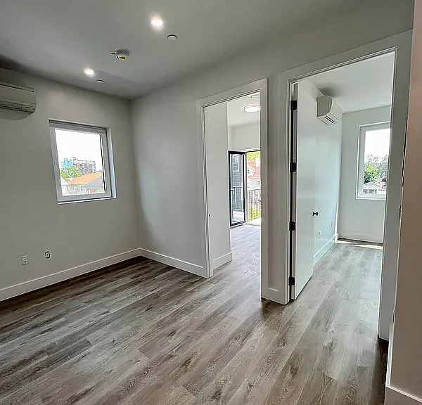 3408 Farragut Rd #3D — Photo 7