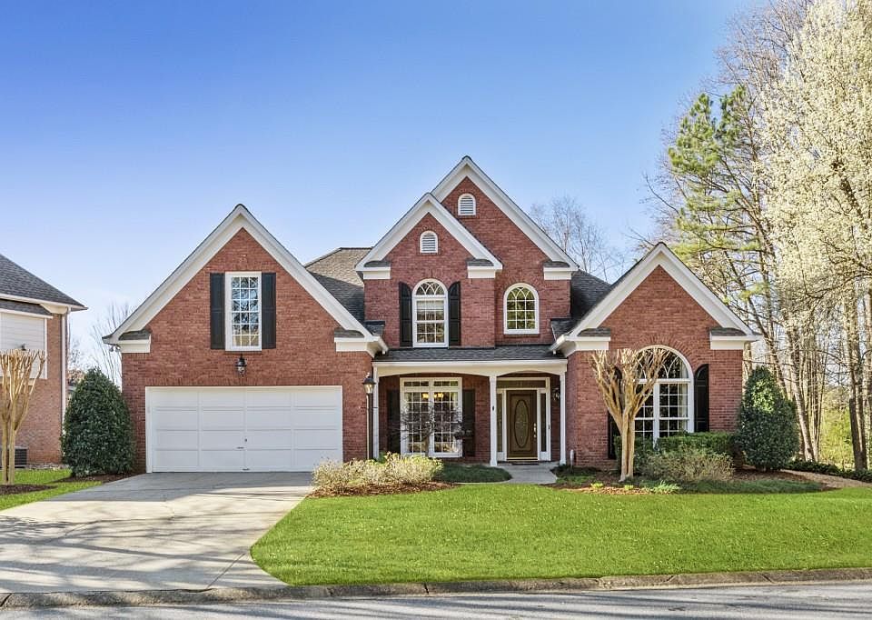 1st image of 321 Tiger Lily Ct NE
