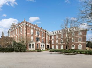 535 N Mayflower Rd UNIT D, Lake Forest, IL 60045