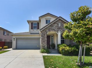1611 Hometown Ln, Manteca, CA