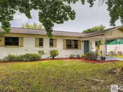 860 Marion Dr, Mount Dora, FL, 32757