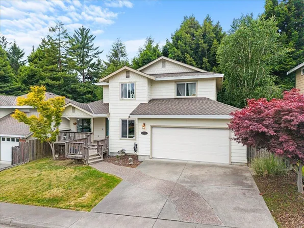 3935 Davis Ct, Eureka, CA 95503