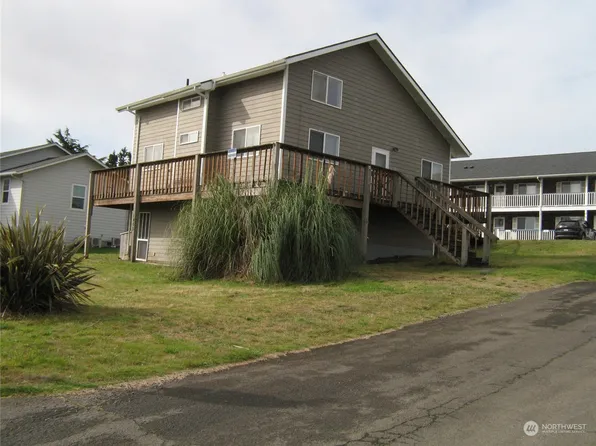 1405 Ocean Beach Boulevard N, Long Beach, WA 98631