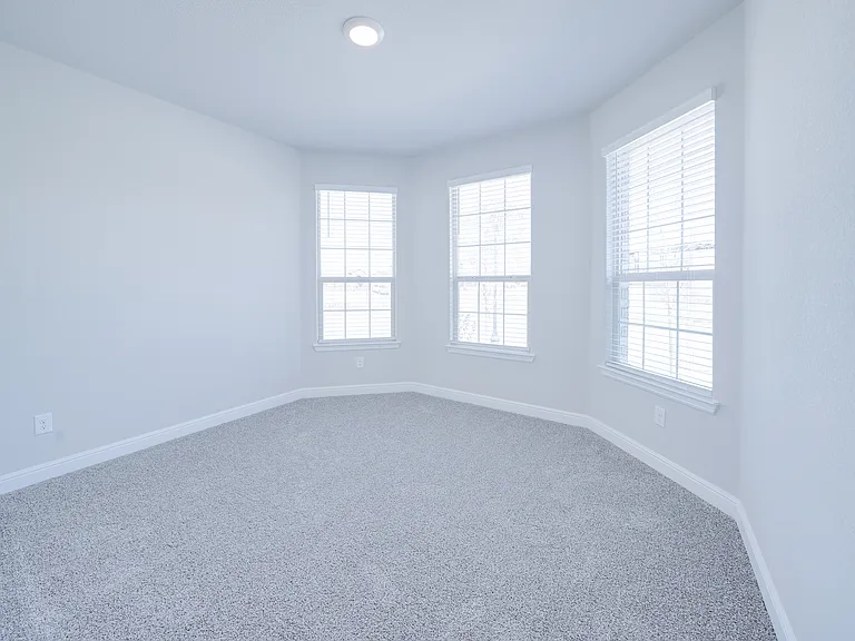 413 Roundstone Rd — Photo 17