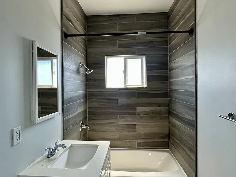 1820 5th Ave #205 — Photo 11