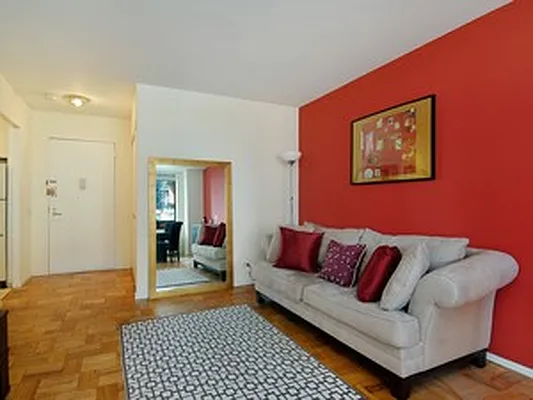 Sold by Corcoran | media 24