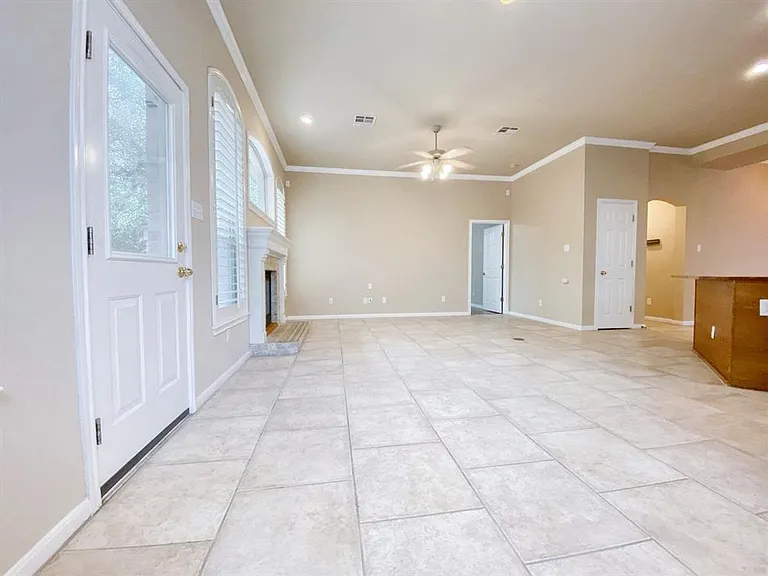 1904 Maize Bend Dr — Photo 7