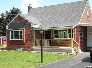 5213 Ridgeview Dr, Harrisburg, PA 17112