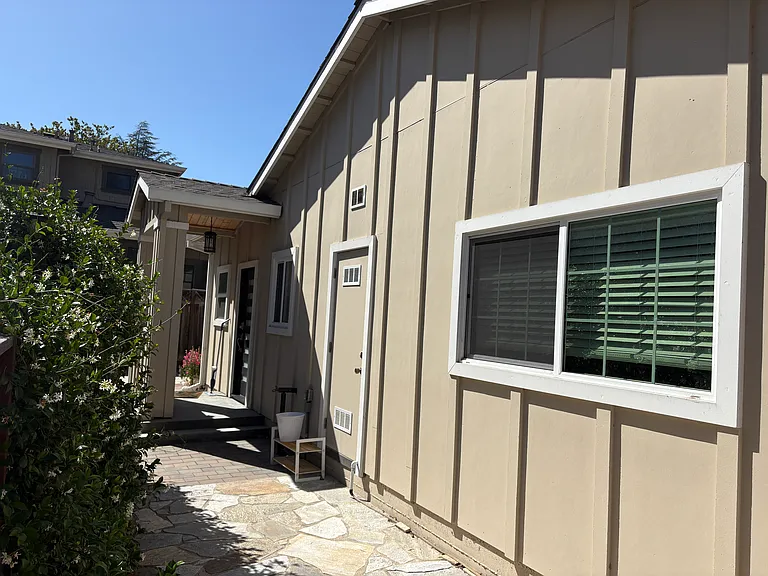 Warren Way — Photo 1