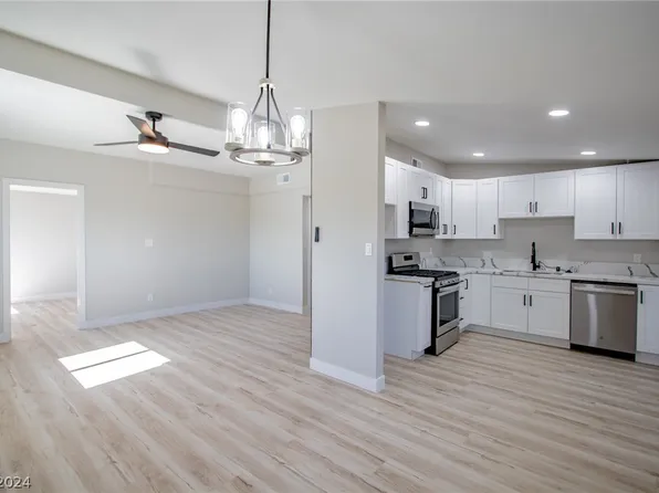 2921 Howard Dr, Las Vegas, NV 89104