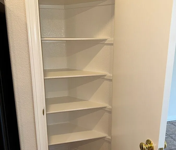 8475 Regal Hills Ct — Photo 11