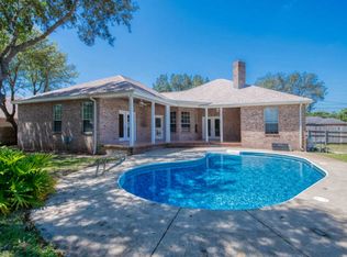 1996 Resort St, Navarre, FL 32566