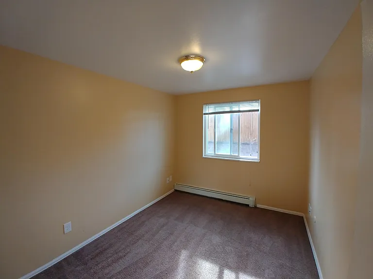 Bruin Manor (TS) — Photo 33