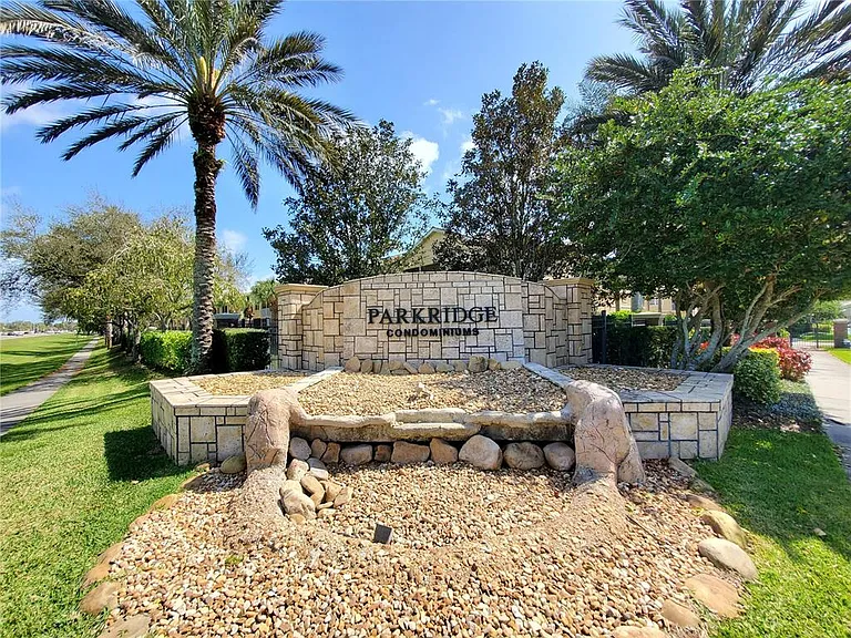 3468 Parkridge Cir #33-201 — Photo 1