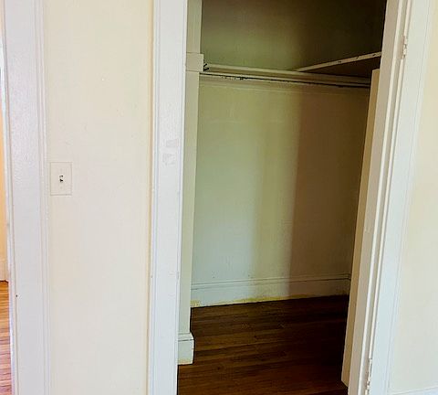 4th image of 69 Dana St #11