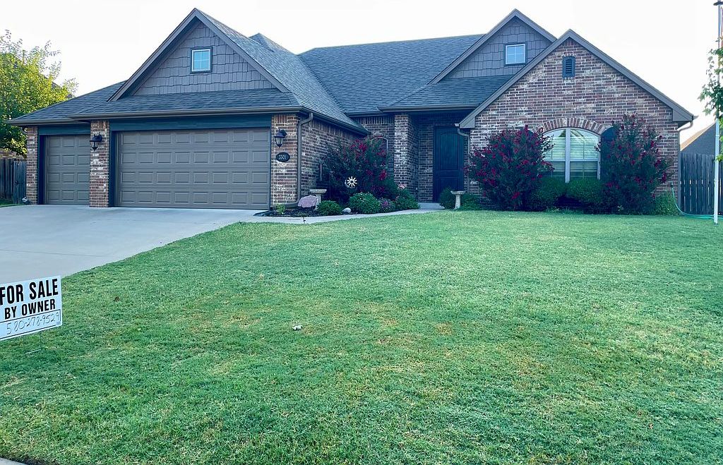 3301 S Black Oak Dr - Property Image