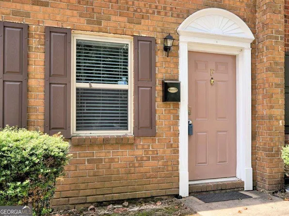 135 N River Dr Unit F, Atlanta, GA 30350