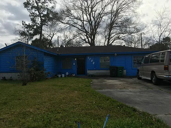 7706 Claiborne St, Houston, TX 77016