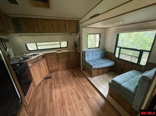 9455 Highway 14 S, Yellville, AR 72687