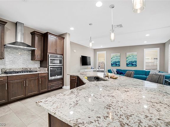 4th image of 6013 Andezano Dr