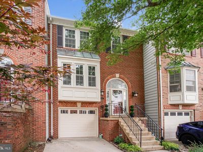 2112 Patty Ln, Vienna, VA, 22182