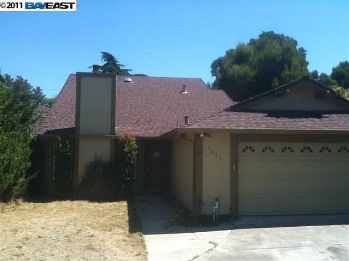 3013 Woodroe Ct photo 1