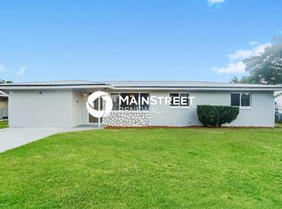 19 Kingsman Cir, Fort Myers, FL 33905