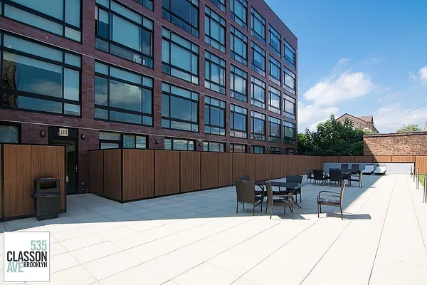 Rented by Kahen Properties | media 27