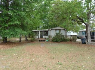 528 Dogwood Dr, Sunset Beach, NC 28468