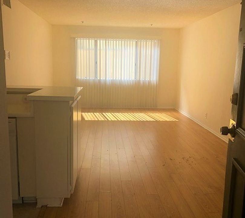1st image of 5051 Klump Ave APT 110