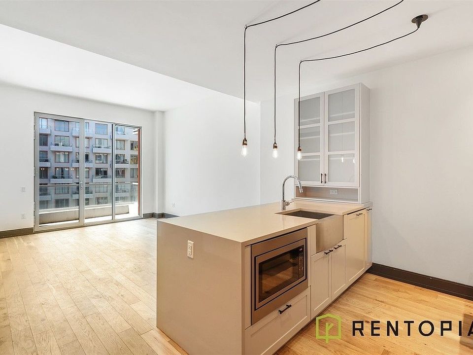 1st image of 10 Montieth St #388