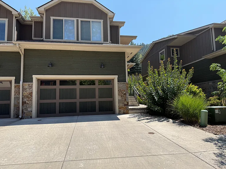 2314 Bennett Ct — Photo 11