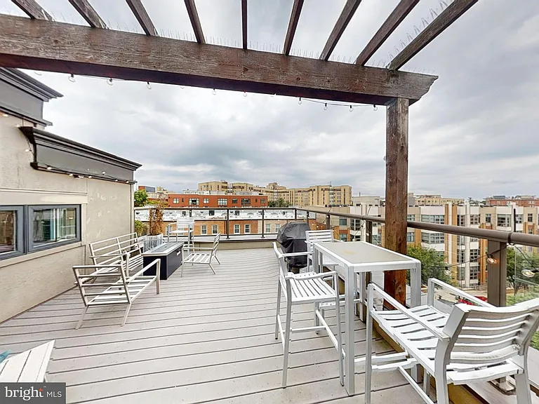 1700 Euclid St NW #B7 — Photo 22