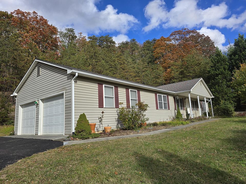 1st image of 2706 Winterberry Ave