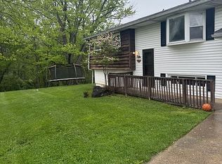 233 S Hazel St, Washington, WV