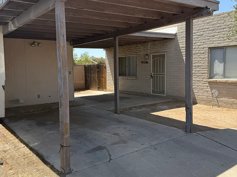 6907 E Escalante Rd — Photo 1