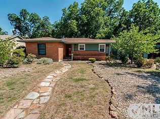 5209 Barbara Rd, River Oaks, TX 76114